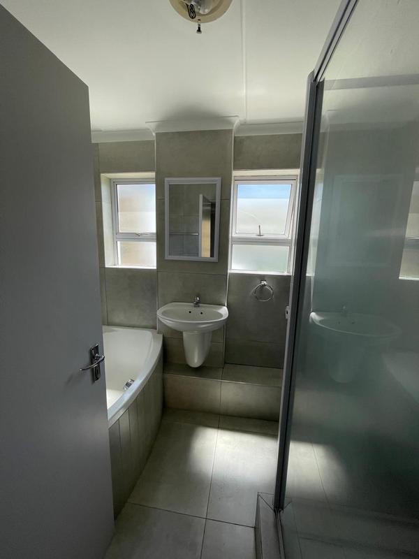 2 Bedroom Property for Sale in Bracken Heights Western Cape